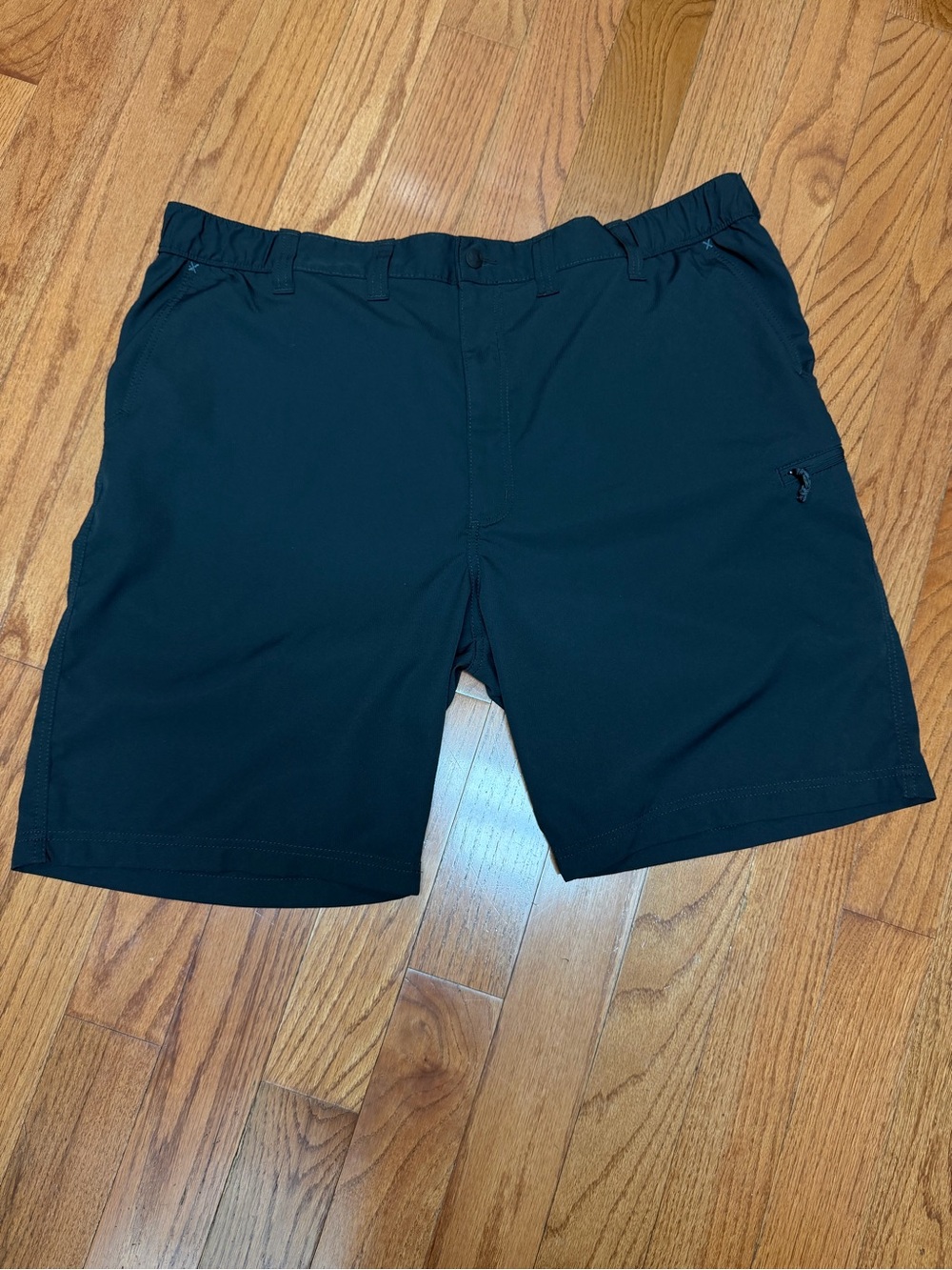 Wrangler Men’s Black All Terrain Gear Hiking Outdoor Utility Shorts Size 46